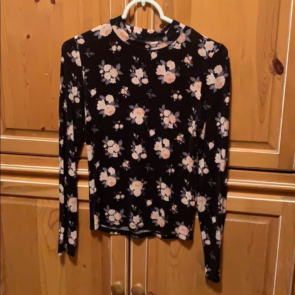 Floral long sleeve
